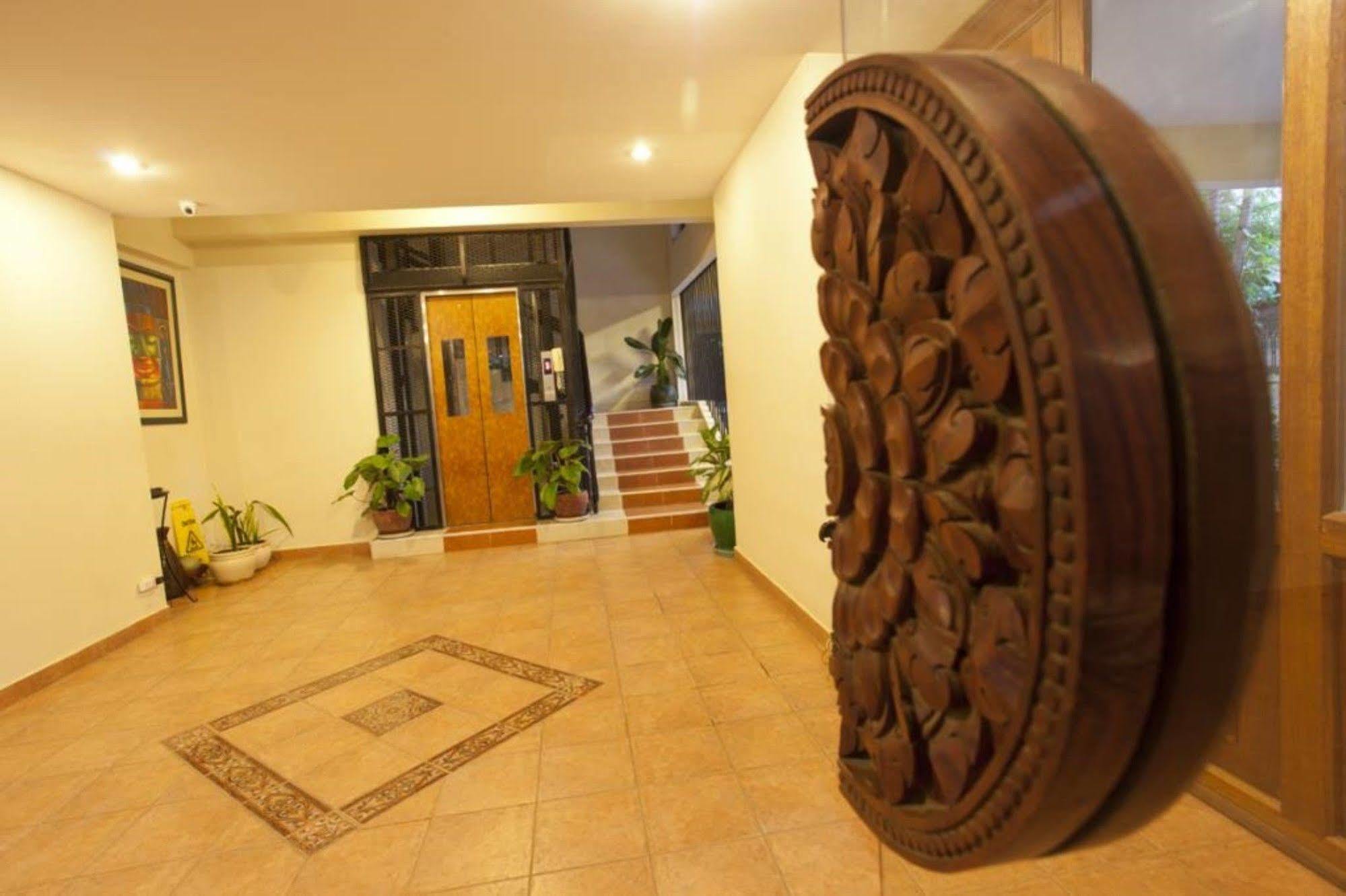 Grand Residence Phnom Penh Luaran gambar