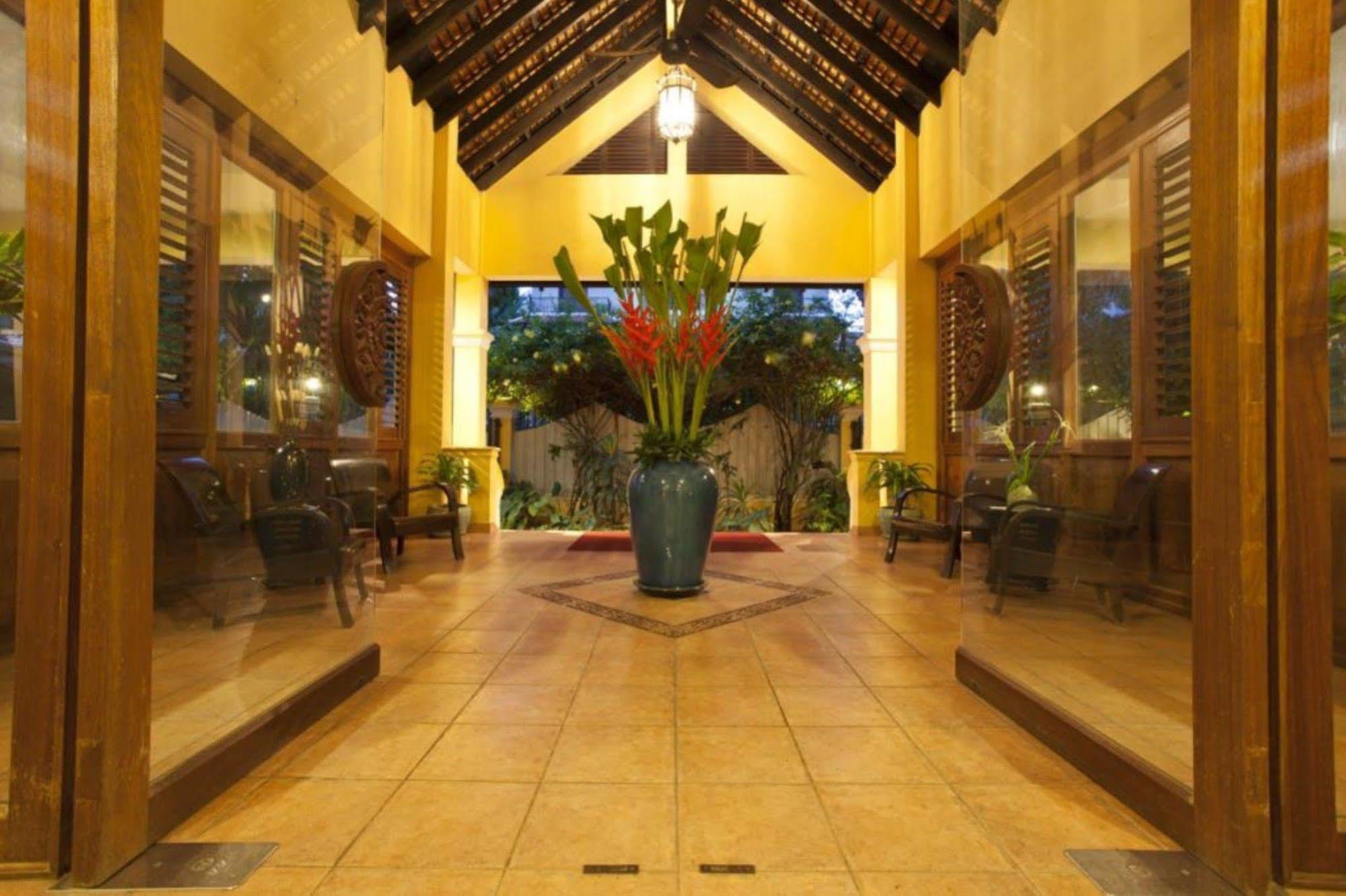 Grand Residence Phnom Penh Luaran gambar